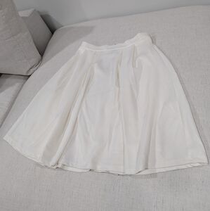 Potter's Pot Cream A-Line Pleated Skirt - L
